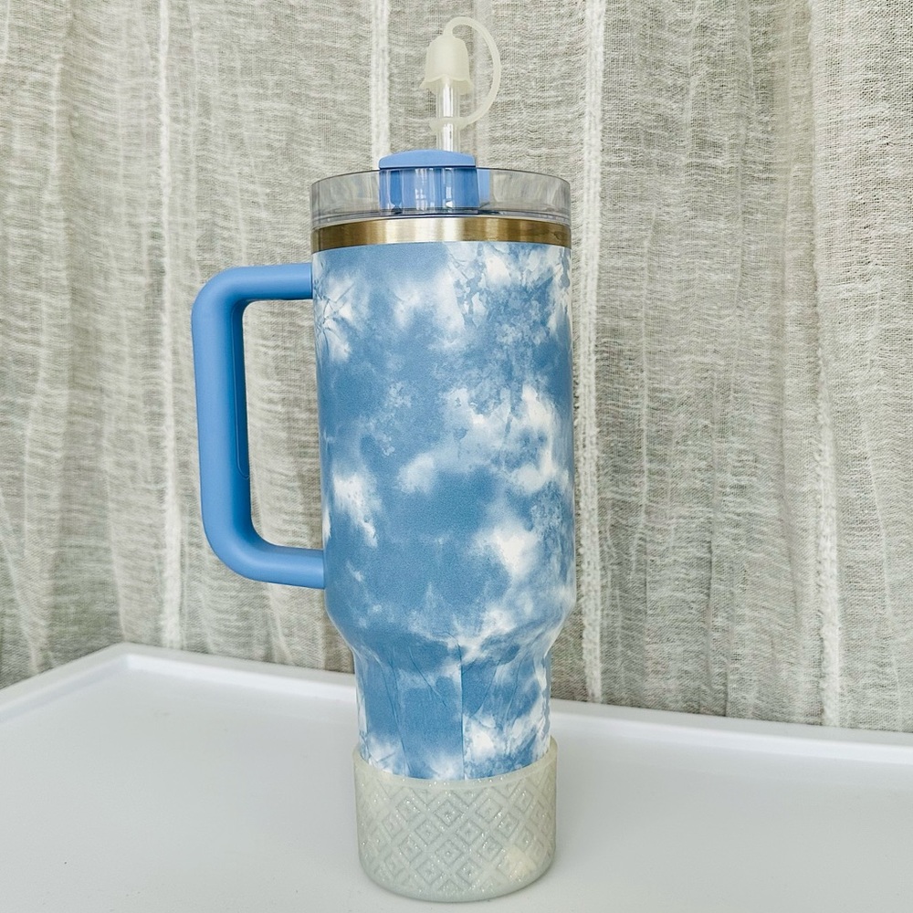 Stanley Ocean Tie Dye 40 oz - Picture 2 of 2